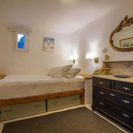 Serenity - Traditional House With Stunning Sea View בית נופש *