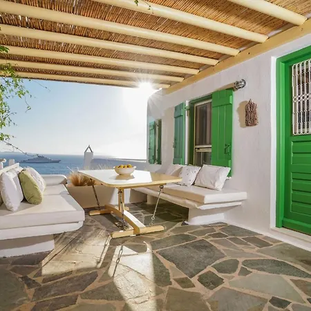 Serenity - Traditional House With Stunning Sea View בית נופש *